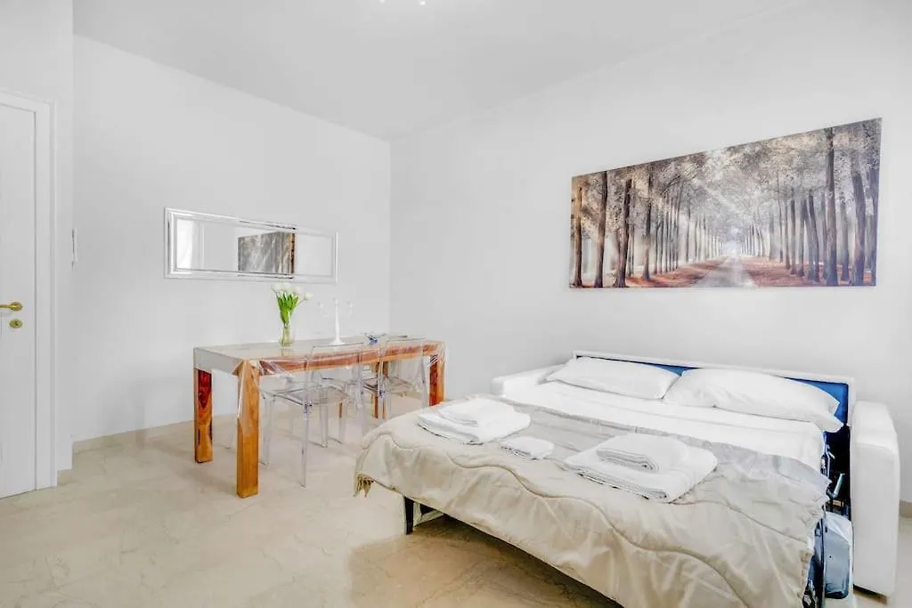La Galleria D'Arte Di Desenzano -Luxury Gold Loft- Ντεζεντσάνο ντελ Γκάρντα Ιταλία